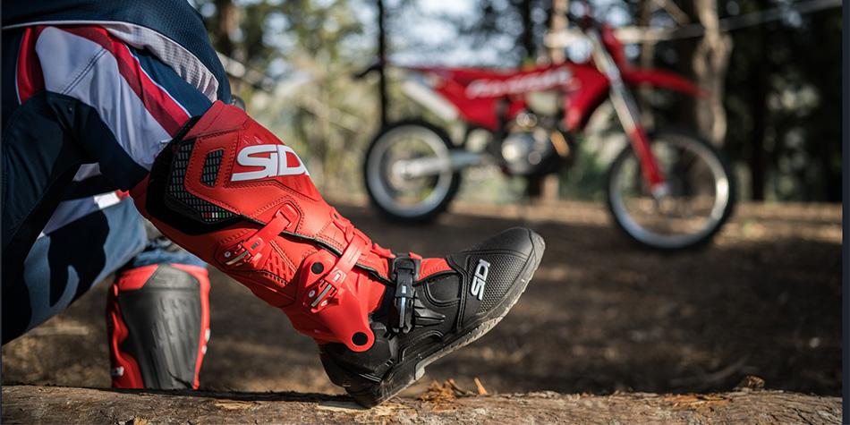 Terensko po prvi put: Kako odabrati enduro čizme i zaštitnu opremu